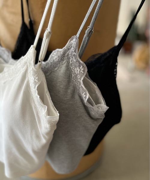 EPIMI E'PIMMY（エピミエピミー）の「カップ付きレースキャミソール（キャミソール・レディース・杢グレー/ブラック/オフホワイト・MEDIUM）」の10枚目の写真