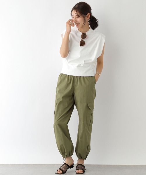 LEPSIM(レプシィム)の「ハイウエスト切り替えノースリーブ 704226(Tシャツ/カットソー・レディース・ブラック/オフホワイト・FREE)」の3枚目の写真