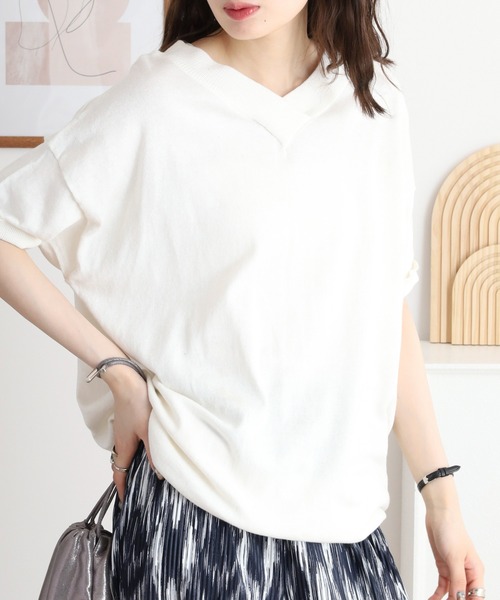 atONE(アットワン)の「atONE Vネックドルマン半袖綿ニット(Tシャツ/カットソー・レディース・ブラック/ライトグレー/ネイビー/杢グレー/グレイッシュベージュ/カーキ/ホワイト・LL~3L/4L~5L/M-L)」の10枚目の写真