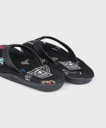 ISLAND SLIPPER（アイランドスリッパ）の「ISLAND SLIPPER × Psycho