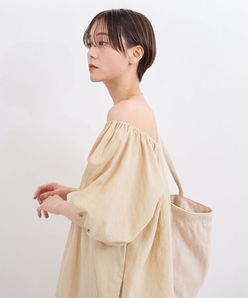 Kari & lili(カウリアンドリィリィ)の「offshouider op(ワンピース・レディース・ブラック/ベージュ/ピンク・FREE)」の17枚目の写真