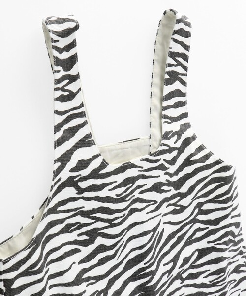 BRANSHES（ブランシェス）の「【プチプラ】ツイル総柄プリントジャンパースカート（ジャンパースカート・キッズ・ブラック/ベージュ/オフホワイト・90/100/110/120/130）」の21枚目の写真