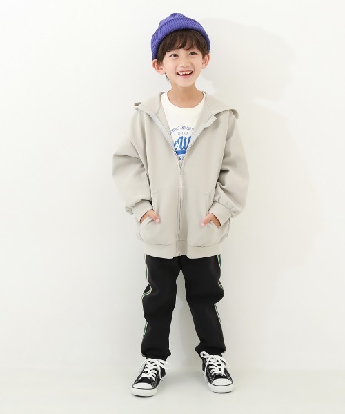 devirock（デビロック）の「防汚 ビッグシルエット ジップパーカー（パーカー・キッズ・ライトグレー/サックスブルー系/ブラック・140cm/160cm/130cm/120cm/100cm/110cm/150cm）」の6枚目の写真