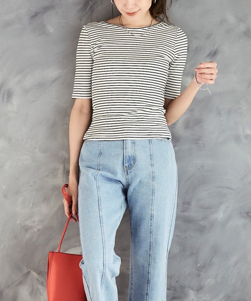 anown（アノン）の「バックオープン トップス Tシャツ 半袖 背中あき 肌見せ リブTシャツ カットソー 五分袖 ボーダー 無地 二の腕カバー カジュアル（Tシャツ/カットソー・レディース・ベージュ/ブラック/オフホワイト/ホワイト系/グレイッシュベージュ・FREE）」の14枚目の写真