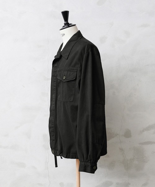 MILITARY（ミリタリー）の「実物 新品 デッドストック チェコ軍 フライフロント ワークシャツ BLACK染め（シャツ/ブラウス・メンズ・ブラック・XL/M/L）」の2枚目の写真