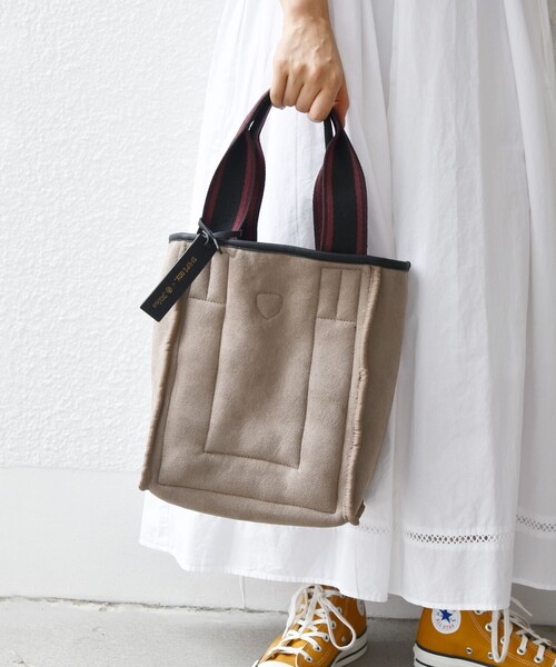 folna（フォルナ）の「【SHIPS any別注】Folna: ライン ハンドル リバーシブル トート バッグ（トートバッグ・レディース・ブラウン/ネイビー/チャコールグレー・ONE SIZE）」の6枚目の写真