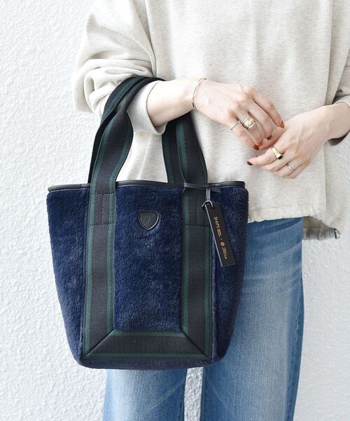 folna（フォルナ）の「【SHIPS any別注】Folna: ライン ハンドル リバーシブル トート バッグ（トートバッグ・レディース・ブラウン/ネイビー/チャコールグレー・ONE SIZE）」の8枚目の写真