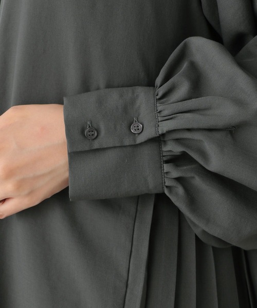 LEPSIM（レプシィム）の「サイドプリーツブラウス　973056（シャツ/ブラウス・レディース・ブルー/オフホワイト/チャコールグレー・FREE）」の20枚目の写真