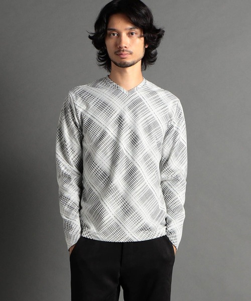 HIDEAWAYS NICOLE（ハイダウェイニコル）の「ブリスターチェックＪＱＶネックプルオーバー（Tシャツ/カットソー・メンズ・ブラック×ホワイト/ホワイト×ライトグレー/ホワイト×ブラック/ボルドー・LARGE/MEDIUM/X-LARGE）」の2枚目の写真