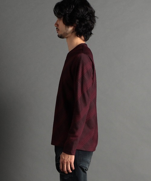 HIDEAWAYS NICOLE（ハイダウェイニコル）の「ブリスターチェックＪＱＶネックプルオーバー（Tシャツ/カットソー・メンズ・ブラック×ホワイト/ホワイト×ライトグレー/ホワイト×ブラック/ボルドー・LARGE/MEDIUM/X-LARGE）」の9枚目の写真