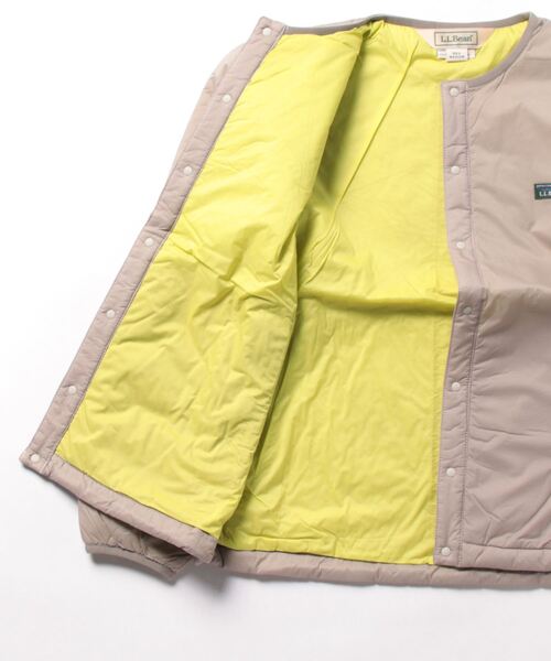 L.L.Bean(エルエルビーン)の「【JAPAN EDITION】ハリントン・ストレッチ・クルーネック・ジャケット(ナイロンジャケット・レディース・グレイッシュベージュ/グリーン/ダークネイビー/ネイビー/チャコール・MEDIUM)」の16枚目の写真