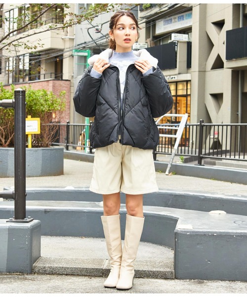 CHILLE（チル）の「ファー付きダイヤキルトフェイクダウンジャケット