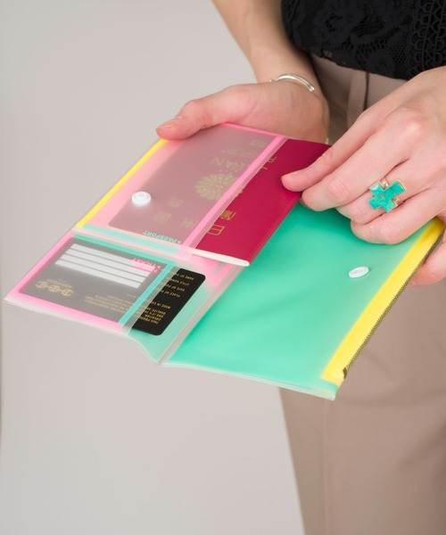 lightree（ライツリー）の「【lightree/ライツリー】トラベルウォレット　パスポートケース　TRAVEL WALLET（パスポートケース・レディース・オレンジ/グリーン・FREE）」の13枚目の写真