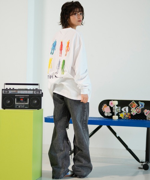 TOY MACHINE(トイ マシーン)の「【ムラサキスポーツ限定】TOY MACHINE/トイマシーン ロンT 長袖 ビックシルエット オーバーサイズ MTMPELT11(Tシャツ/カットソー・レディース・ブラック/ホワイト・L/M)」の8枚目の写真