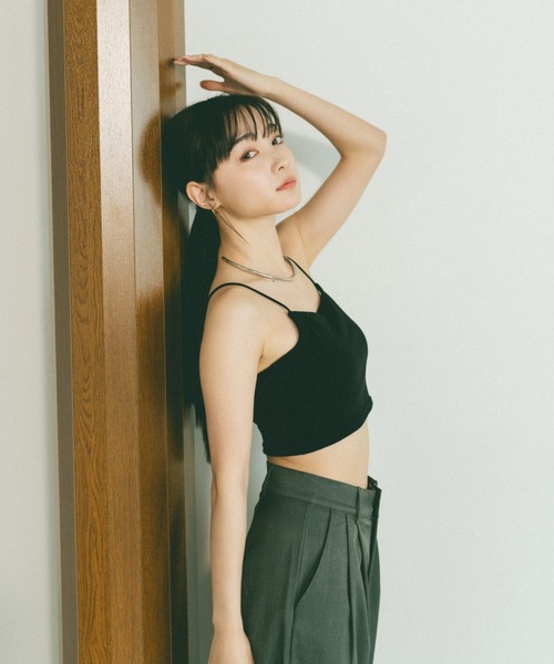 VANNIE U（ヴァニーユー）の「カップ付きクロップドリブキャミソール（キャミソール・レディース・ピンク/ライトグレー/ホワイト/ブラック・FREE）」の15枚目の写真