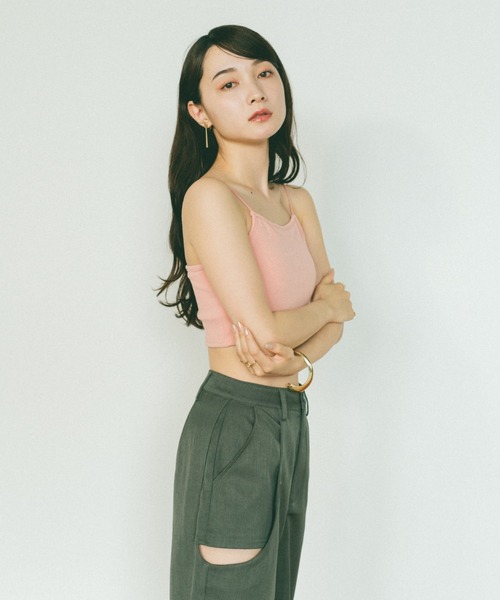 VANNIE U（ヴァニーユー）の「カップ付きクロップドリブキャミソール（キャミソール・レディース・ピンク/ライトグレー/ホワイト/ブラック・FREE）」の18枚目の写真