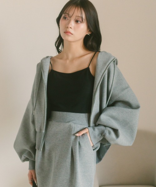 カップ付きクロップドリブキャミソール（キャミソール）｜VANNIE U