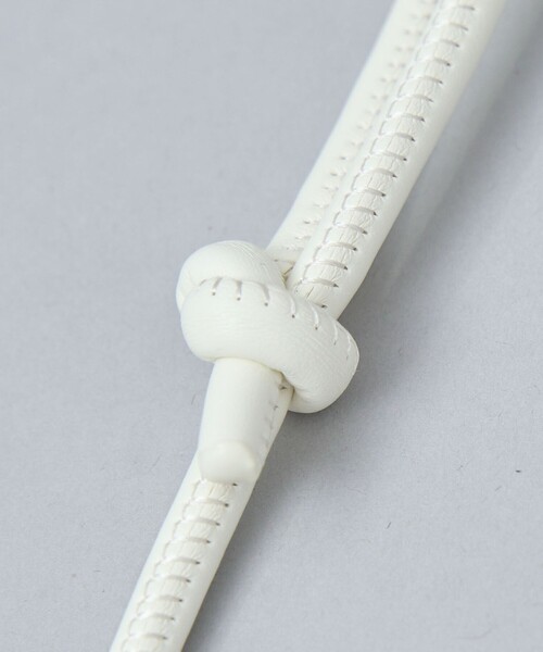 coen(コーエン)の「レザーライクキルティングミニショルダーY(ショルダーバッグ・レディース・ブラック/ケリーグリーン/オフホワイト/シルバー・FREE)」の9枚目の写真