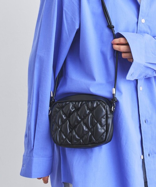 coen(コーエン)の「レザーライクキルティングミニショルダーY(ショルダーバッグ・レディース・ブラック/ケリーグリーン/オフホワイト/シルバー・FREE)」の14枚目の写真