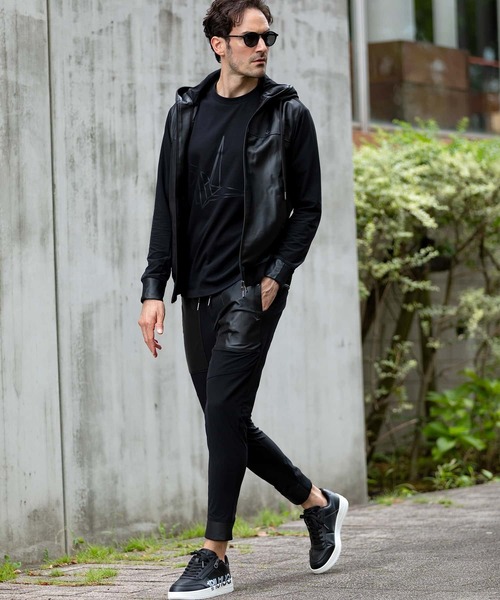 1PIU1UGUALE3 RELAX (ウノピゥウノウグァーレトレ リラックス)の「1PIU1UGUALE3 RELAX(ウノピゥウノウグァーレトレ リラックス)シープレザーコンビロングパンツ(その他パンツ・メンズ・ブラック/ホワイト・S/M/L/XL/XXL)」の6枚目の写真