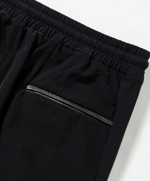 1PIU1UGUALE3 RELAX (ウノピゥウノウグァーレトレ リラックス)の「1PIU1UGUALE3 RELAX(ウノピゥウノウグァーレトレ リラックス)シープレザーコンビロングパンツ(その他パンツ・メンズ・ブラック/ホワイト・S/M/L/XL/XXL)」の18枚目の写真