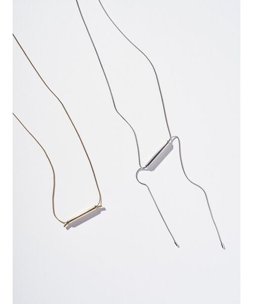 ELENDEEK（エレンディーク）の「スネークスライダーネックレス（ネックレス・レディース・ゴールド/シルバー・FREE）」の3枚目の写真