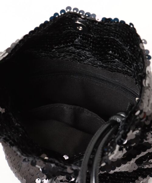 notch.（ノッチ）の「スパンコールショルダーバッグ（ショルダーバッグ・レディース・ブラック/シルバー・ONESIZE）」の4枚目の写真