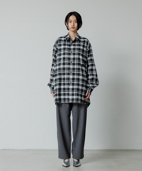 ADAM ET ROPE'(アダムエロペ)の「【WEB限定】スーパールーズシルエット ビッグブロックチェック シャツ / ユニセックス(シャツ/ブラウス・メンズ・グリーン系その他/ホワイト系その他/レッド系その他・L/M)」の13枚目の写真