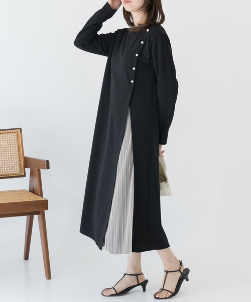 INCEDE(インシード)の「ボタンディテール プリーツ切り替えワンピース(ワンピース・レディース・ブラック/グレイッシュベージュ・M/L/LL/3L/4L)」の22枚目の写真