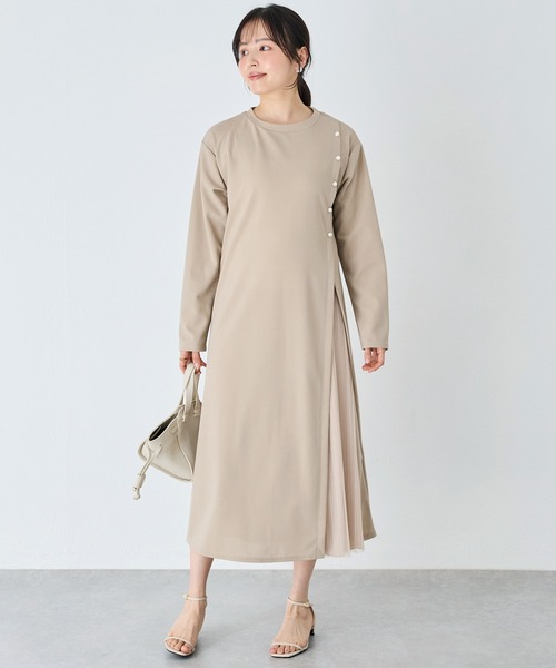 INCEDE(インシード)の「ボタンディテール プリーツ切り替えワンピース(ワンピース・レディース・ブラック/グレイッシュベージュ・M/L/LL/3L/4L)」の19枚目の写真