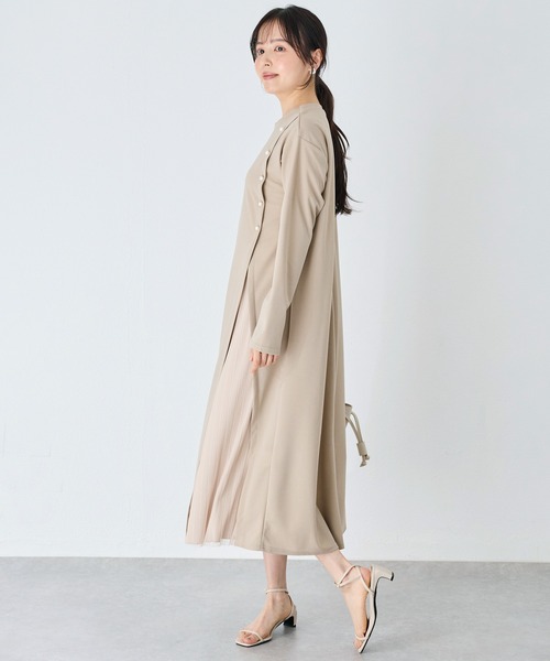 INCEDE(インシード)の「ボタンディテール プリーツ切り替えワンピース(ワンピース・レディース・ブラック/グレイッシュベージュ・M/L/LL/3L/4L)」の17枚目の写真