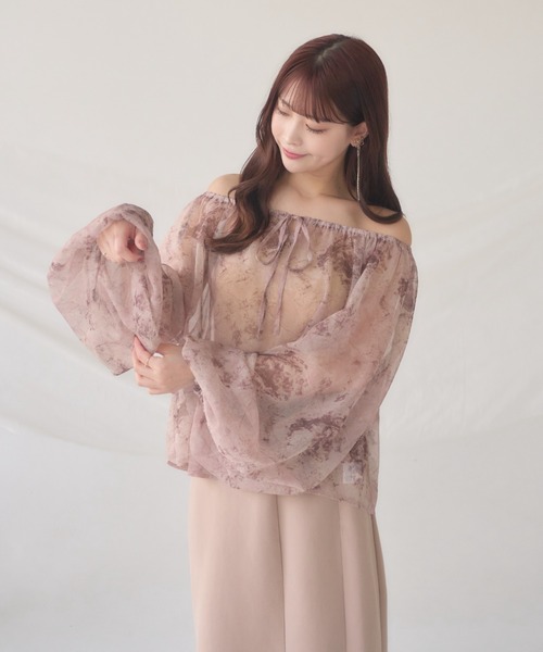 mellowneon(メロウネオン)の「ニュアンス柄シアーブラウス / 4way / 2way / オフショル(シャツ/ブラウス・レディース・ブルー/ピンクベージュ・FREE)」の13枚目の写真