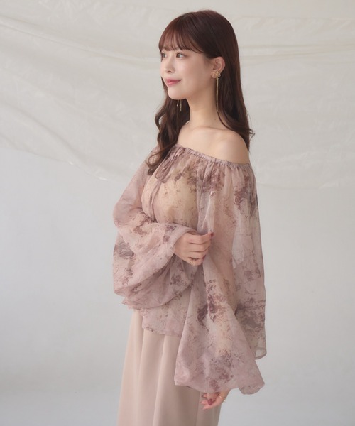 mellowneon(メロウネオン)の「ニュアンス柄シアーブラウス / 4way / 2way / オフショル(シャツ/ブラウス・レディース・ブルー/ピンクベージュ・FREE)」の7枚目の写真
