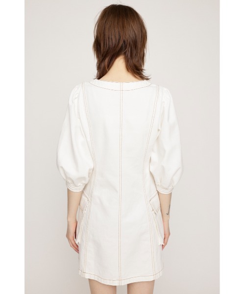 SLY(スライ)の「V NECK DENIM S/OP ヴイネック デニム ショート ワンピース(ワンピース・レディース・アイボリー/ブラック/ブルー・1/2)」の10枚目の写真