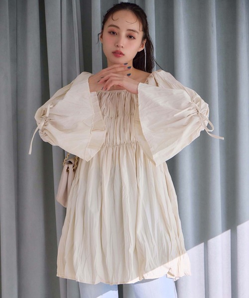 one after another NICE CLAUP（ワンアフターアナザーナイスクラップ）の「クリンクルチュニック（シャツ/ブラウス・レディース・ライトグレー/オフホワイト/ライトイエロー/ブラック・FREE）」の8枚目の写真