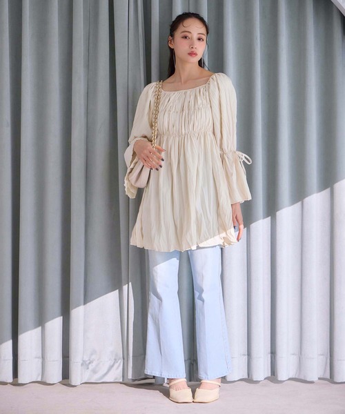 one after another NICE CLAUP（ワンアフターアナザーナイスクラップ）の「クリンクルチュニック（シャツ/ブラウス・レディース・ライトグレー/オフホワイト/ライトイエロー/ブラック・FREE）」の5枚目の写真