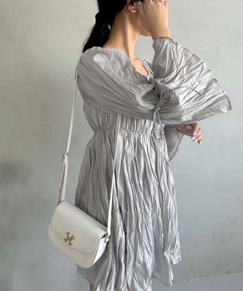 one after another NICE CLAUP（ワンアフターアナザーナイスクラップ）の「クリンクルチュニック（シャツ/ブラウス・レディース・ライトグレー/オフホワイト/ライトイエロー/ブラック・FREE）」の12枚目の写真