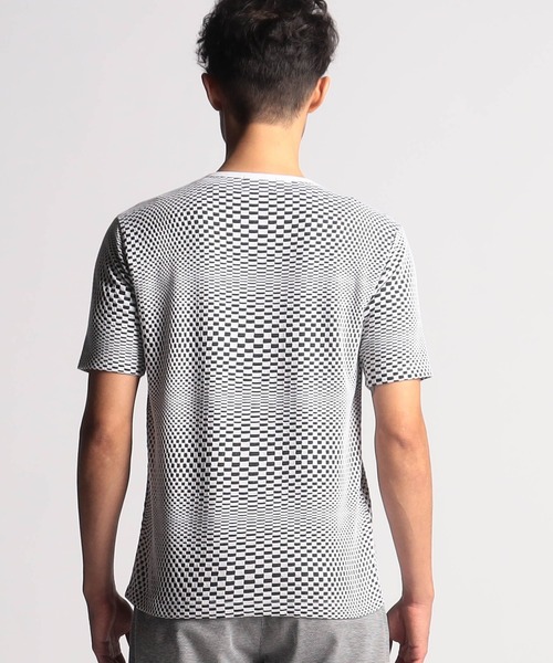 NICOLE CLUB FOR MEN（ニコルクラブフォーメン）の「ジオメトリック クルーネック半袖Ｔシャツ（Tシャツ/カットソー・メンズ・ピンク系/キナリ/ホワイト系/ブラック/オフホワイト・MEDIUM/LARGE/X-LARGE）」の16枚目の写真