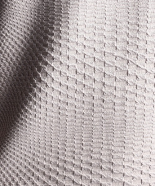 NICOLE CLUB FOR MEN（ニコルクラブフォーメン）の「ジオメトリック クルーネック半袖Ｔシャツ（Tシャツ/カットソー・メンズ・ピンク系/キナリ/ホワイト系/ブラック/オフホワイト・MEDIUM/LARGE/X-LARGE）」の18枚目の写真