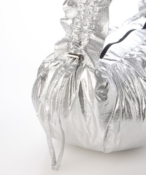 cache cache(カシュ カシュ)の「カシュカシュ cachecache / フリルハンドルタックショルダー(ショルダーバッグ・レディース・ブラック/シルバー/アイボリー・FREE)」の20枚目の写真