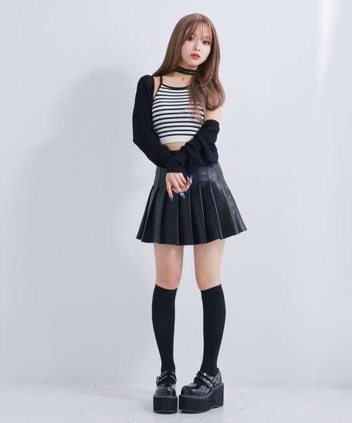 Diable baiser(ディアブルベーゼ)の「厚底Wストラップパンプス(パンプス・レディース・ブラック/ブラック系その他/ホワイト・25.5cm/25cm/24.5cm/24cm/23.5cm/23cm/22.5cm)」の14枚目の写真