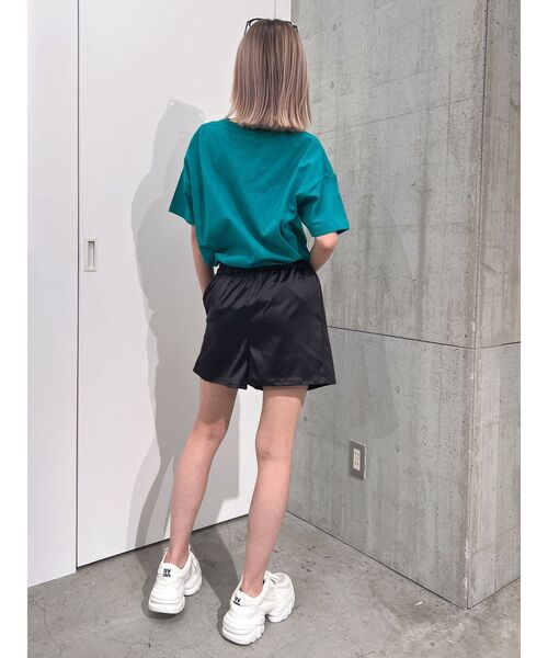 GYDA（ジェイダ）の「Square gydaサテンパンツ（その他パンツ・レディース・ブラック/オフホワイト・FREE）」の15枚目の写真