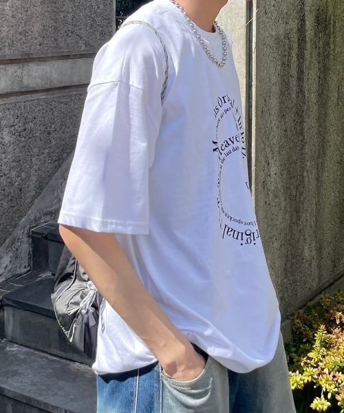 Chikashitsu +（チカシツプラス）の「【Chikashitsu +】logo graphic t-shirt 2 / ロゴグラフィック半袖Tシャツ（Tシャツ/カットソー・メンズ・チャコール/ブラック/ホワイト・ONE SIZE）」の10枚目の写真