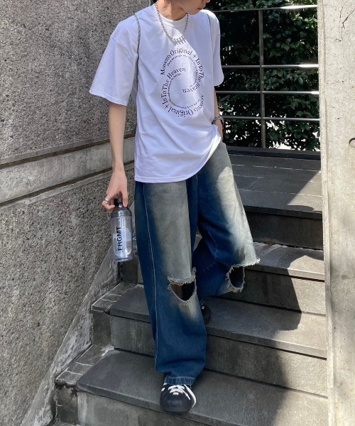 Chikashitsu +（チカシツプラス）の「【Chikashitsu +】logo graphic t-shirt 2 / ロゴグラフィック半袖Tシャツ（Tシャツ/カットソー・メンズ・チャコール/ブラック/ホワイト・ONE SIZE）」の6枚目の写真