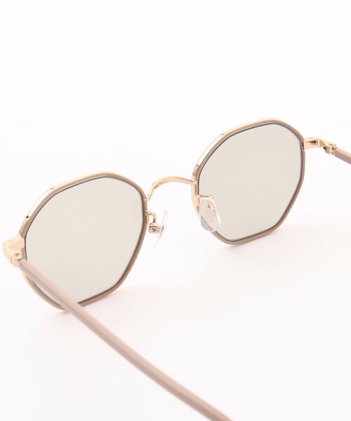 NOLLEY’S（ノーリーズ）の「ハニカム型サングラス（サングラス・レディース・ブラウン/ベージュ・FREE）」の10枚目の写真