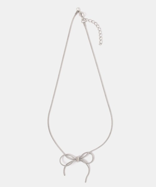 FOREVER 21(フォーエバー トゥエンティーワン)の「リボンネックレス(ネックレス・レディース・シルバー・FREE)」の1枚目の写真