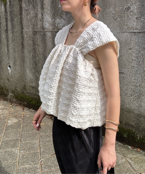 y/m by misato（イムバイミサト）の「チェックふくれジャガードトップス（その他トップス・レディース・ブラック/アイボリー・FREE）」の12枚目の写真