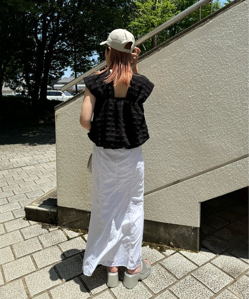 y/m by misato（イムバイミサト）の「チェックふくれジャガードトップス（その他トップス・レディース・ブラック/アイボリー・FREE）」の9枚目の写真