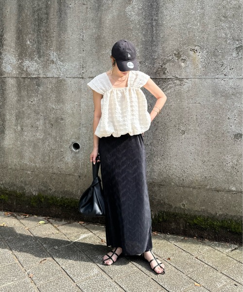 y/m by misato（イムバイミサト）の「チェックふくれジャガードトップス（その他トップス・レディース・ブラック/アイボリー・FREE）」の18枚目の写真