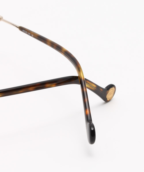 VIKTOR&ROLF（ヴィクター&ロルフ）の「VIKTOR&ROLF EYEWEAR（サングラス・レディース・ダークブラウン・フリー）」の5枚目の写真